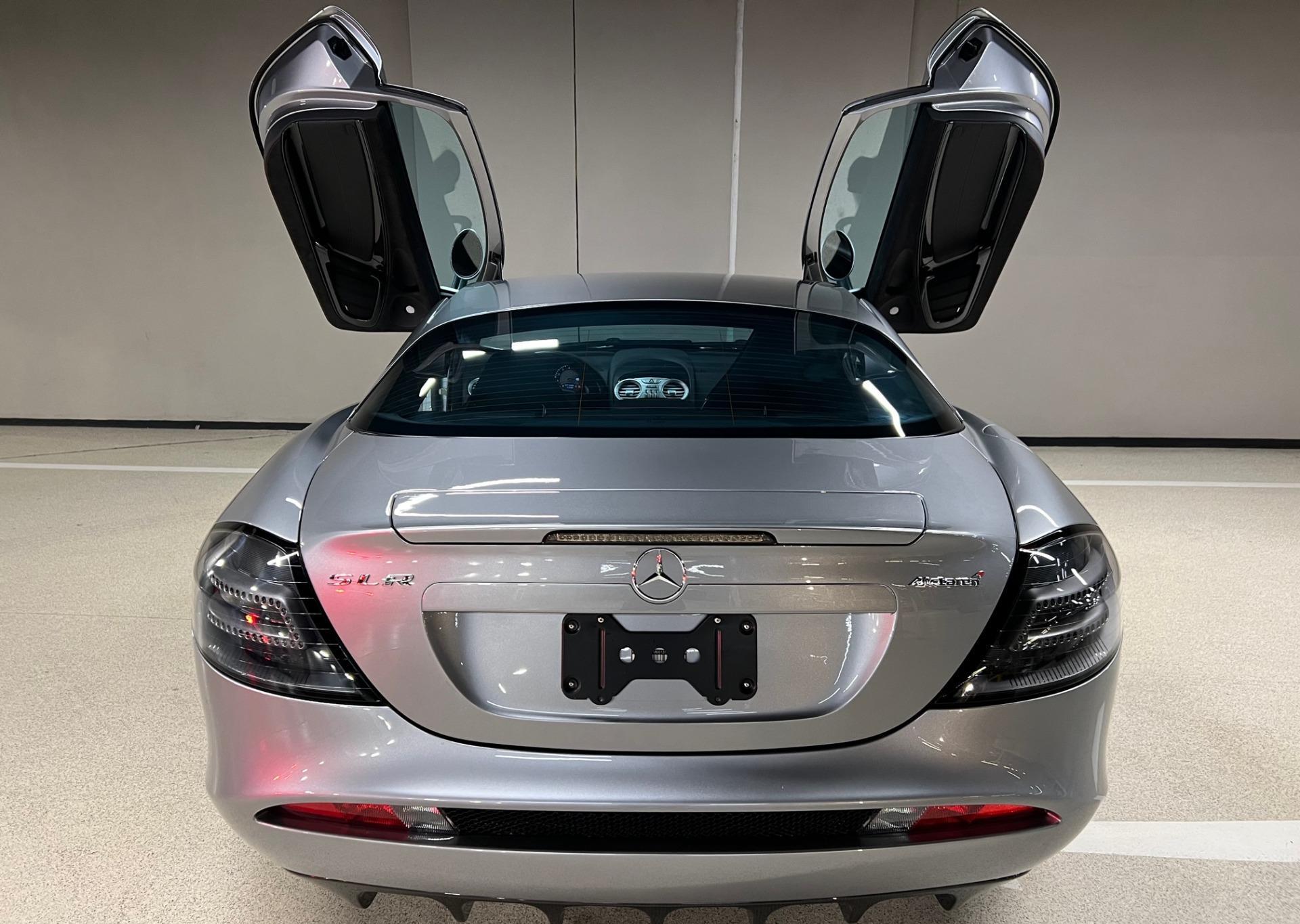 Used-2007-Mercedes-Benz-SLR-722