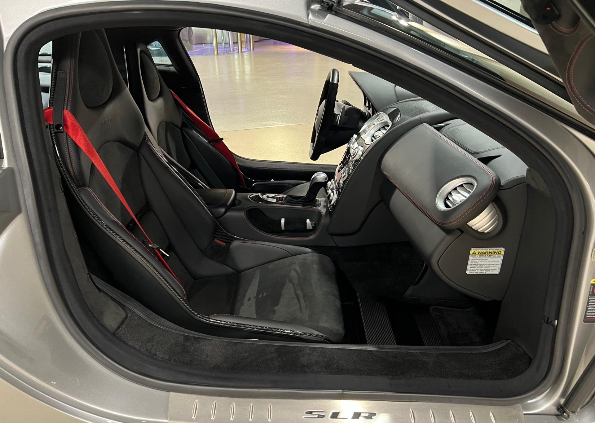 Used-2007-Mercedes-Benz-SLR-722