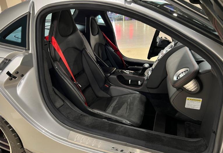 Used-2007-Mercedes-Benz-SLR-722