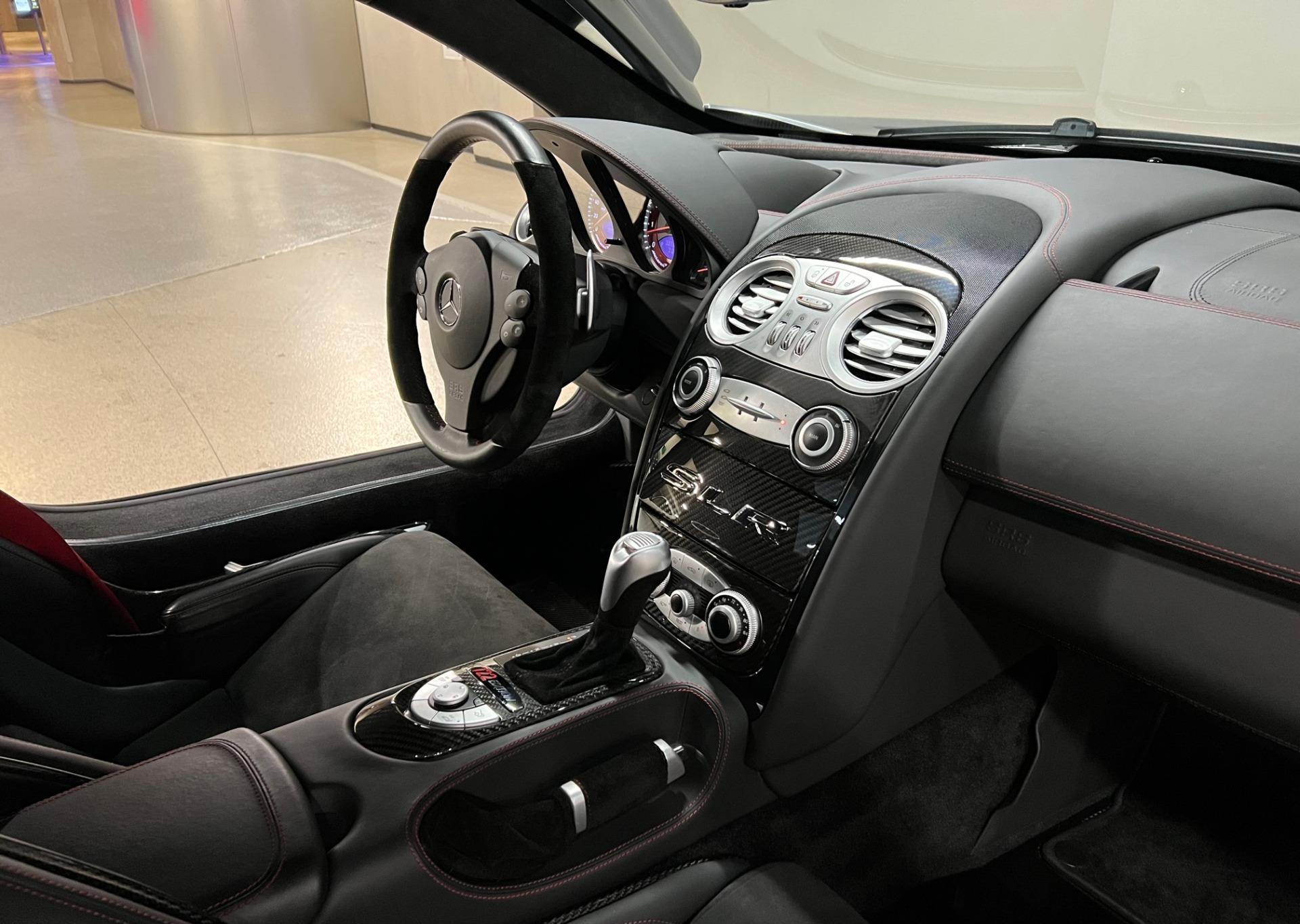 Used-2007-Mercedes-Benz-SLR-722