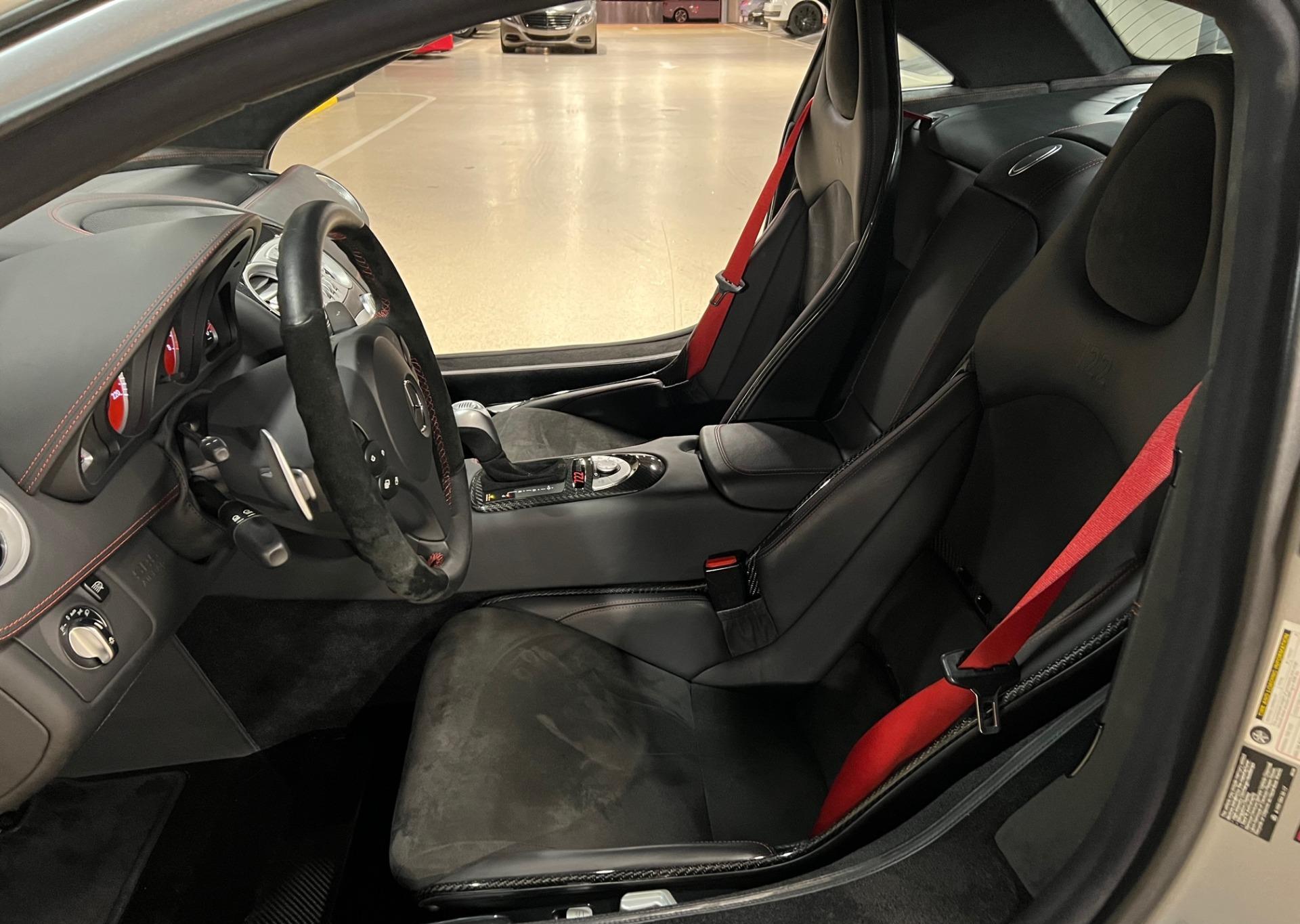 Used-2007-Mercedes-Benz-SLR-722