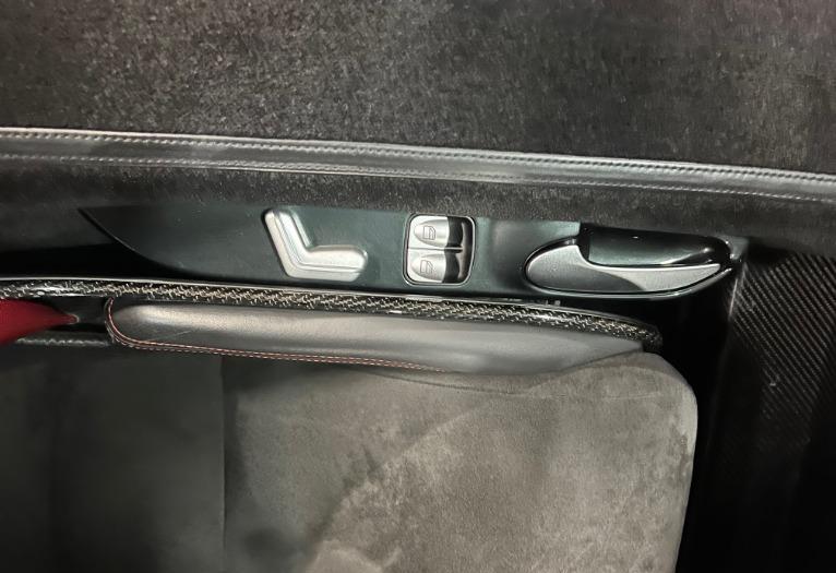 Used-2007-Mercedes-Benz-SLR-722