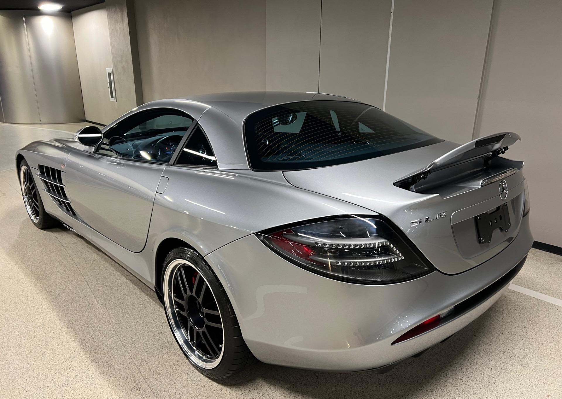 Used-2007-Mercedes-Benz-SLR-722