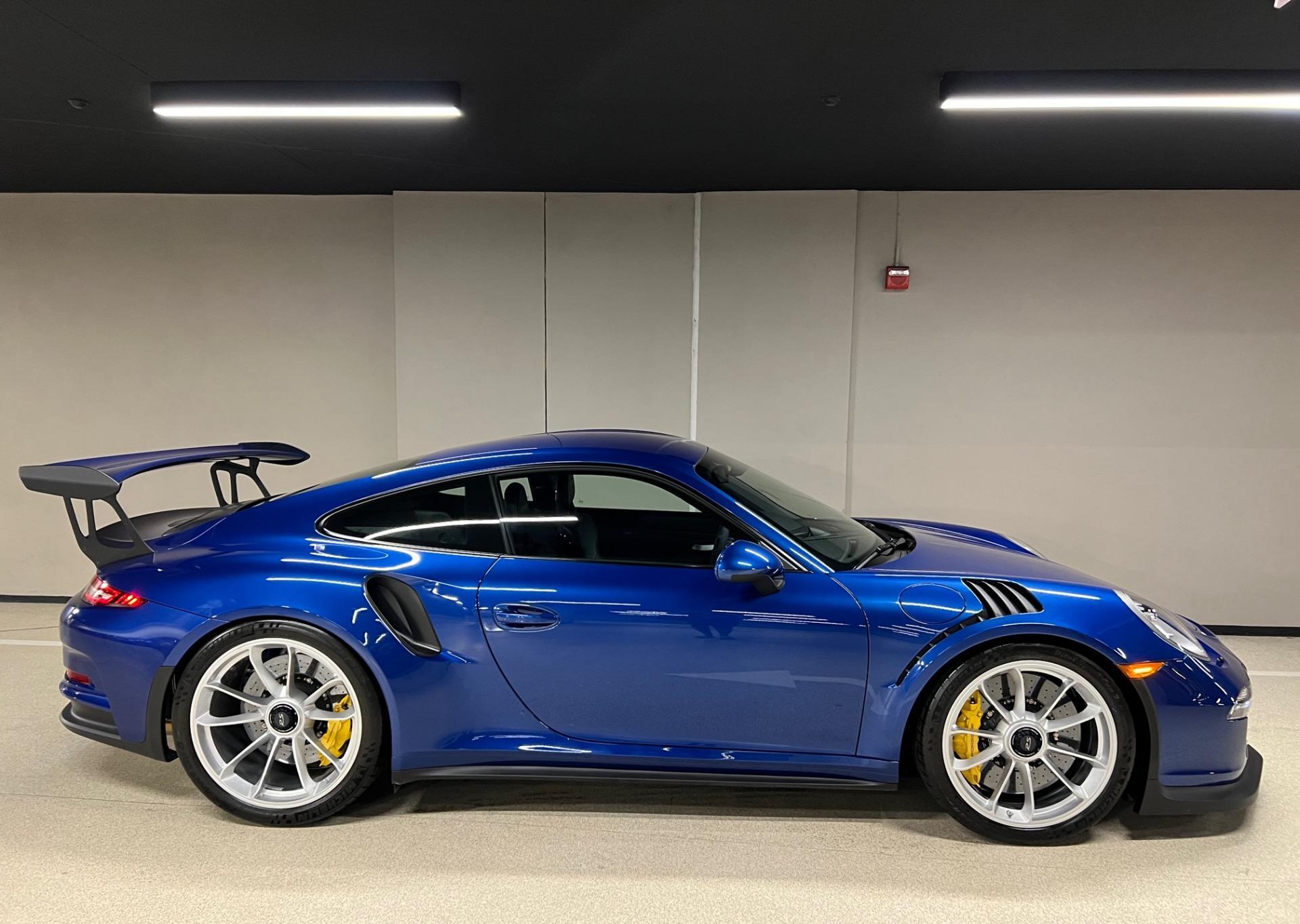 Used-2016-Porsche-911-GT3-RS