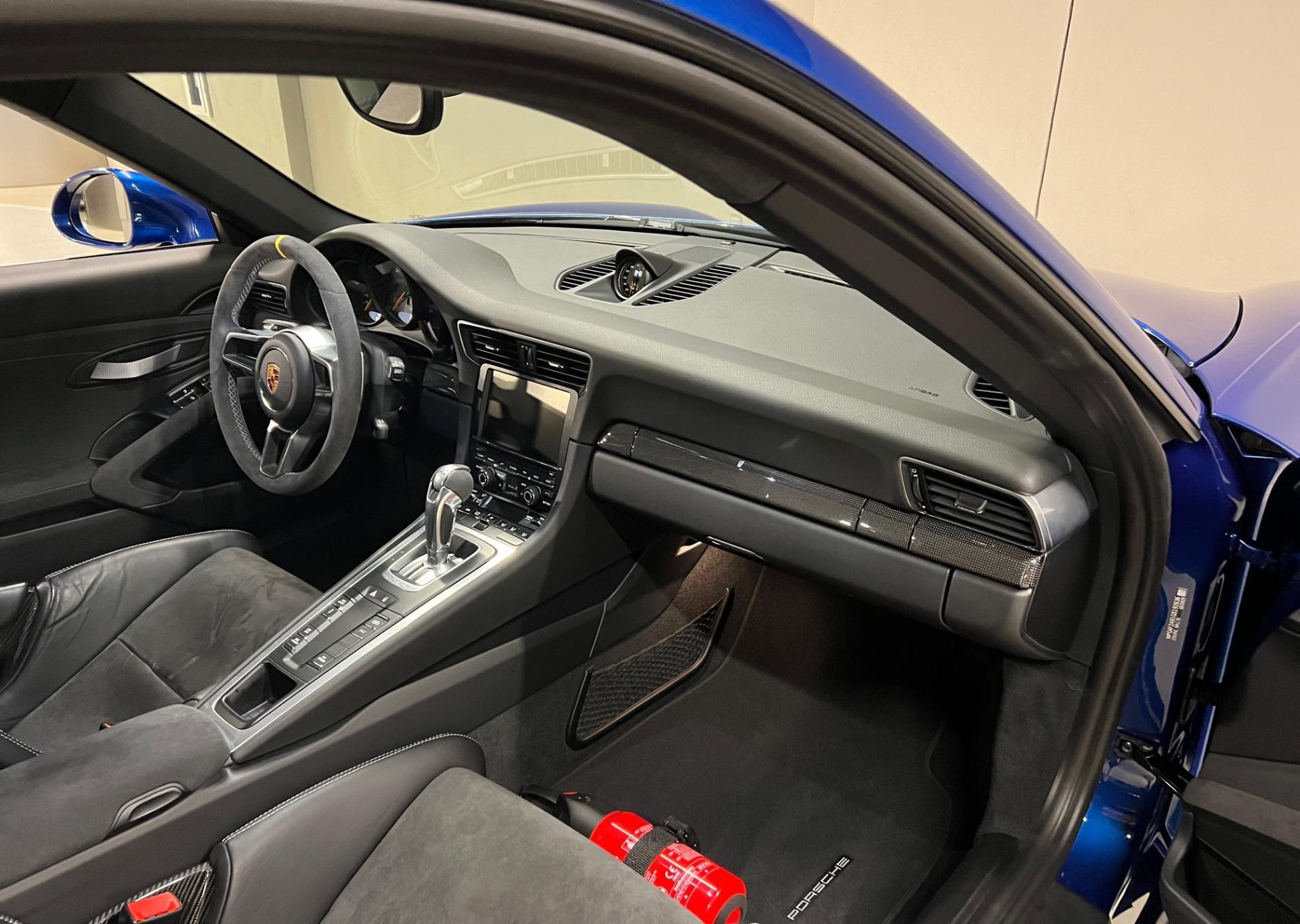 Used-2016-Porsche-911-GT3-RS