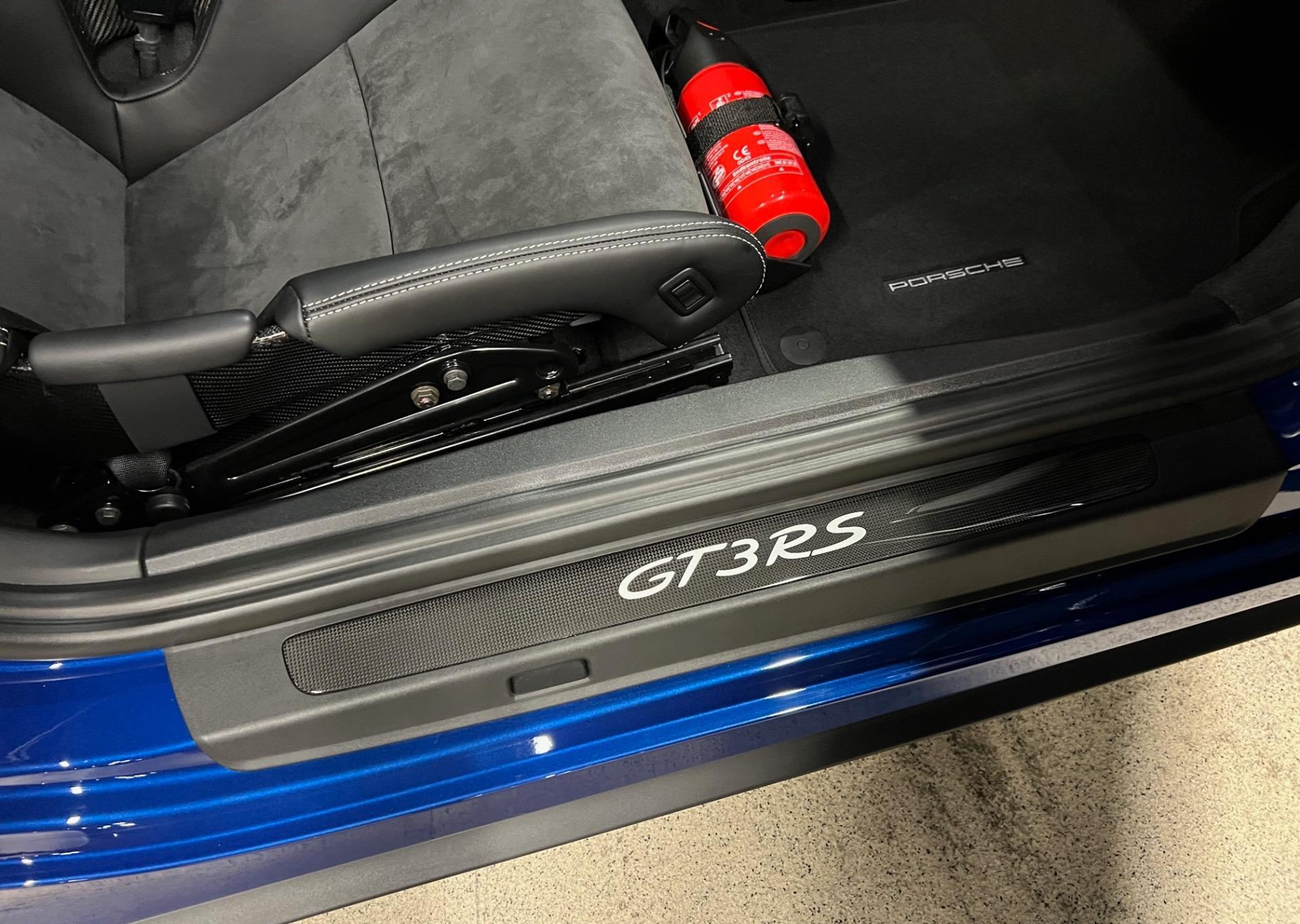 Used-2016-Porsche-911-GT3-RS