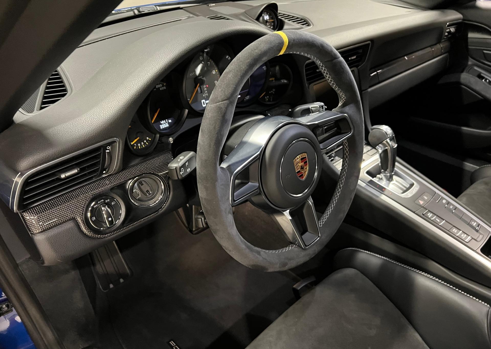 Used-2016-Porsche-911-GT3-RS