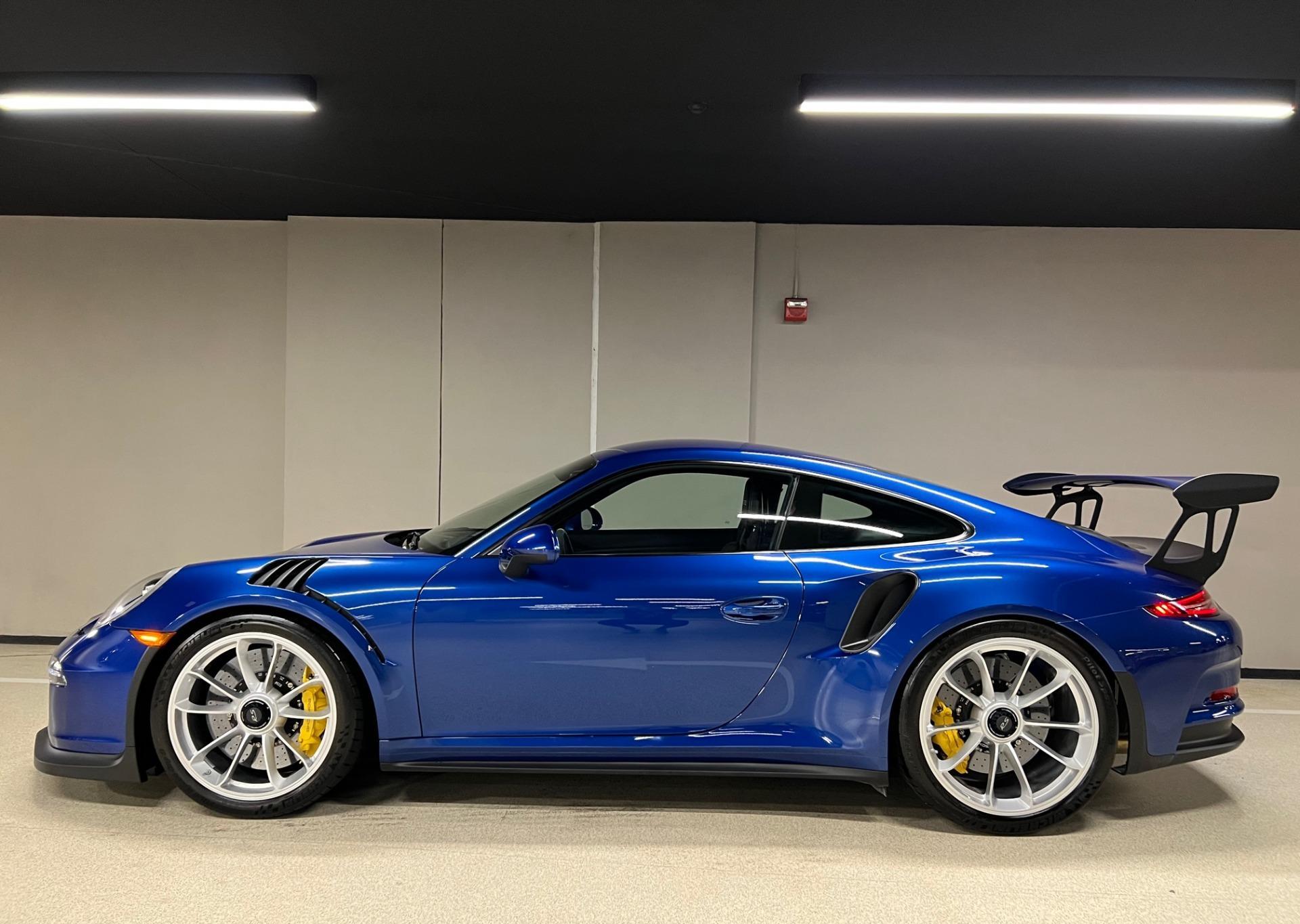 Used-2016-Porsche-911-GT3-RS