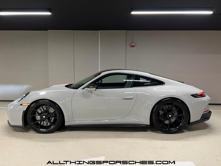 Used-2022-Porsche-911-GT3