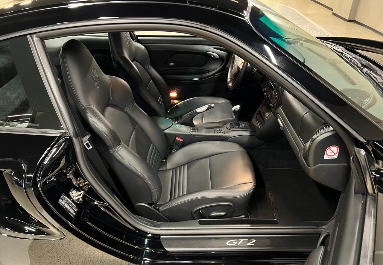 Used-2002-Porsche-911-GT2