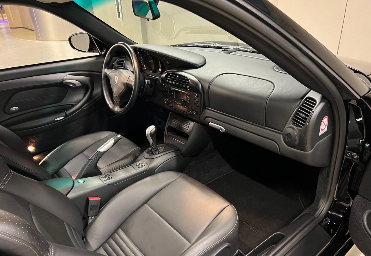 Used-2002-Porsche-911-GT2