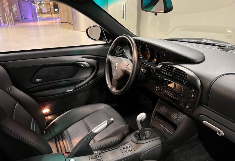 Used-2002-Porsche-911-GT2