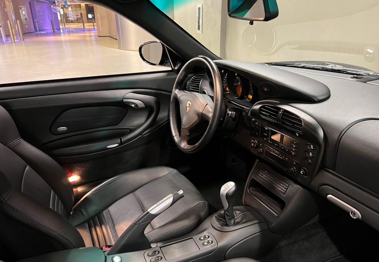 Used-2002-Porsche-911-GT2