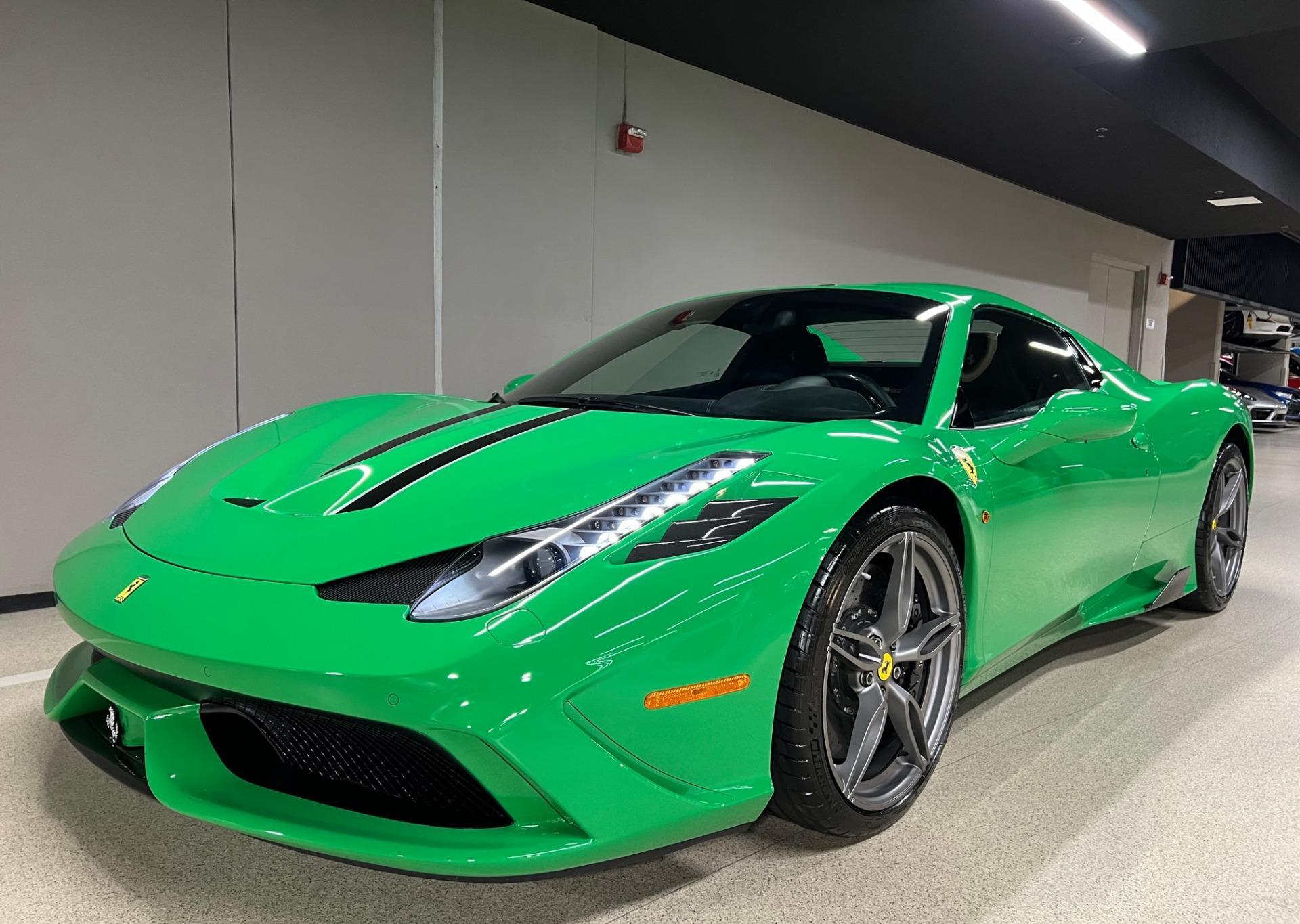 Used-2015-Ferrari-458-Speciale-Aperta