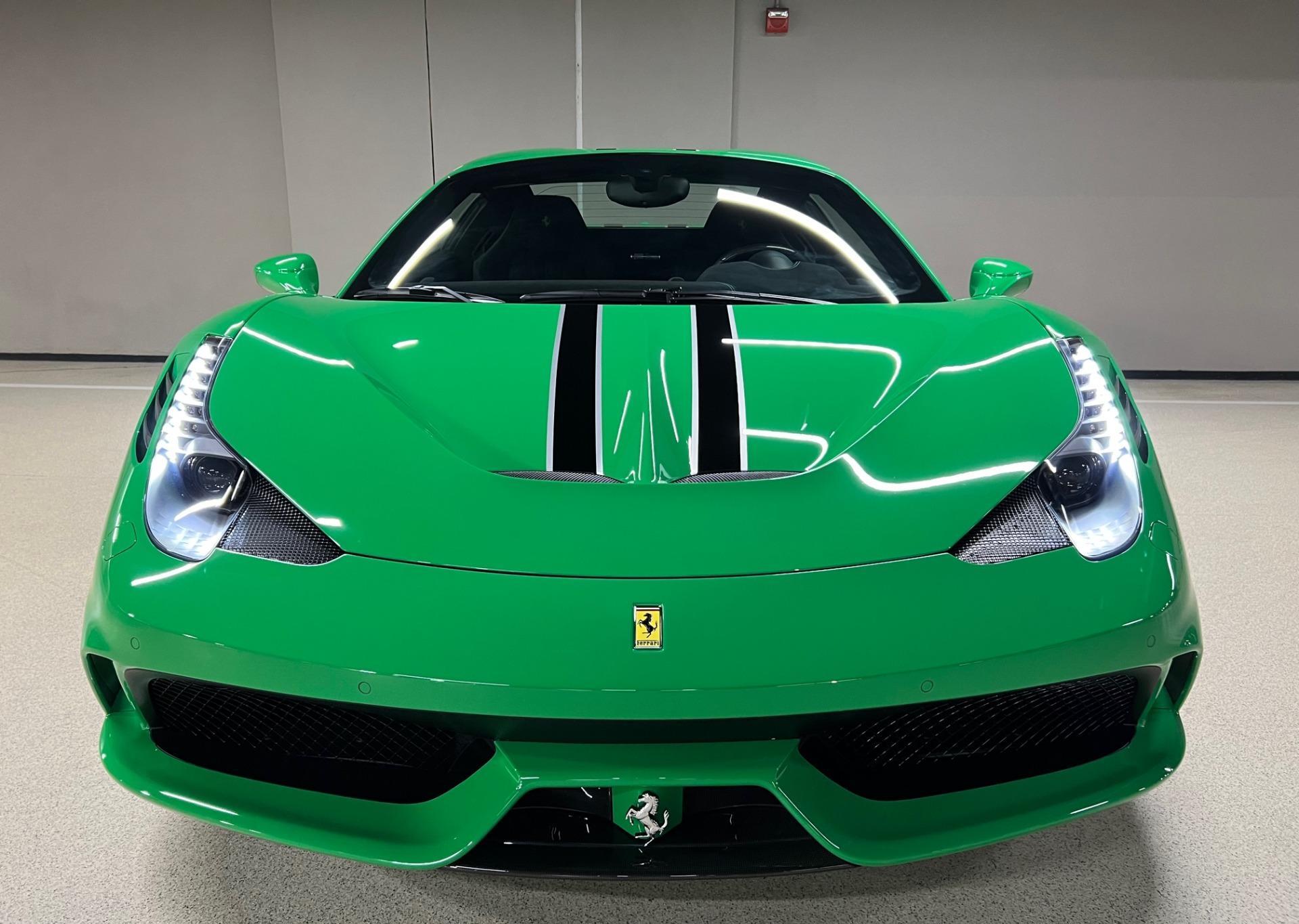 Used-2015-Ferrari-458-Speciale-Aperta