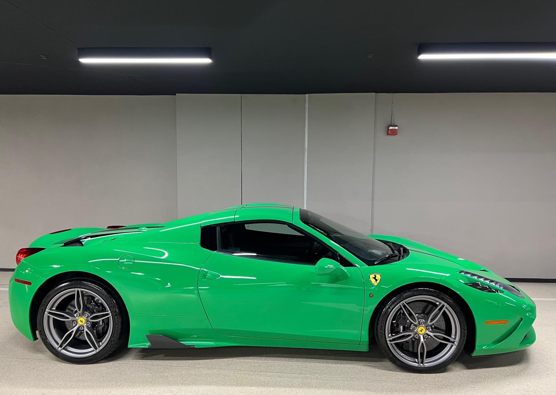 Used-2015-Ferrari-458-Speciale-Aperta