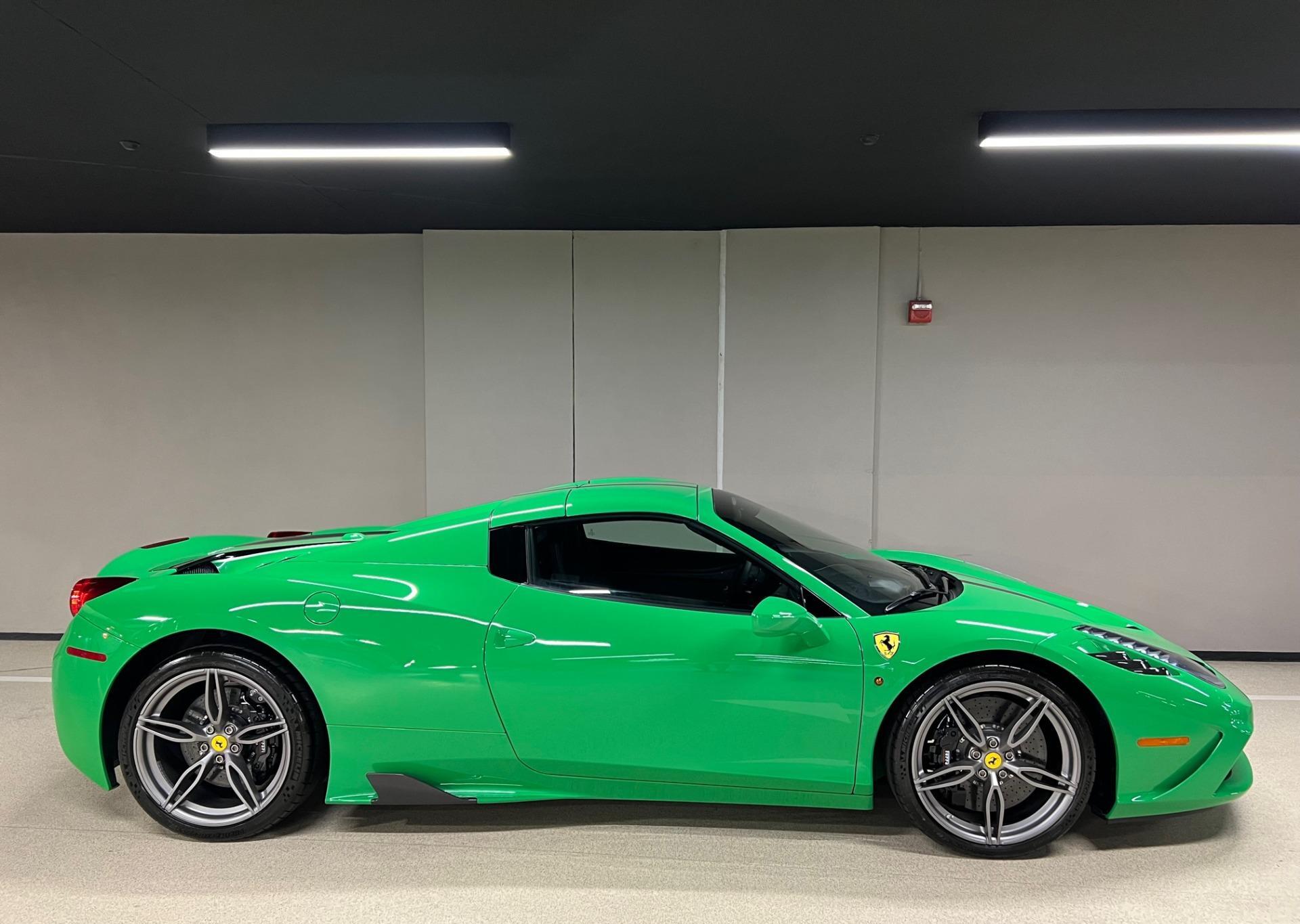Used-2015-Ferrari-458-Speciale-Aperta