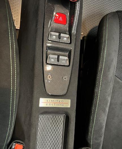 Used-2015-Ferrari-458-Speciale-Aperta