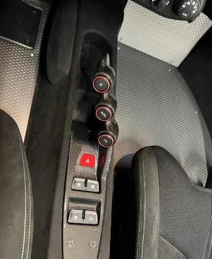 Used-2015-Ferrari-458-Speciale-Aperta