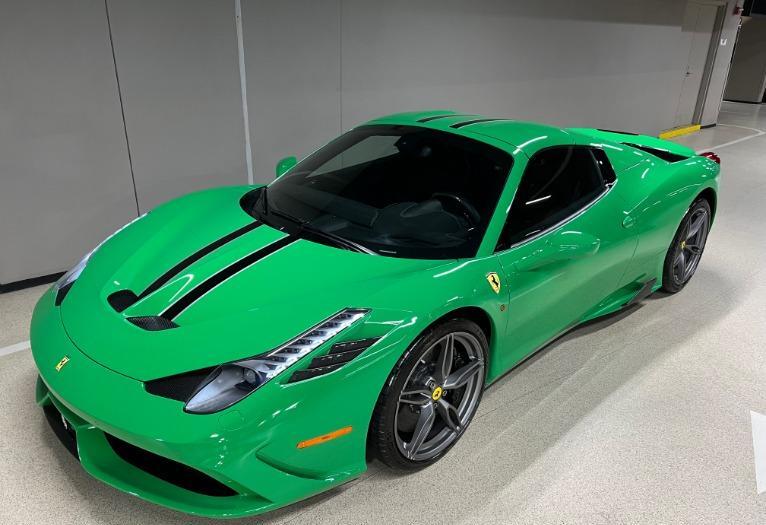 Used-2015-Ferrari-458-Speciale-Aperta