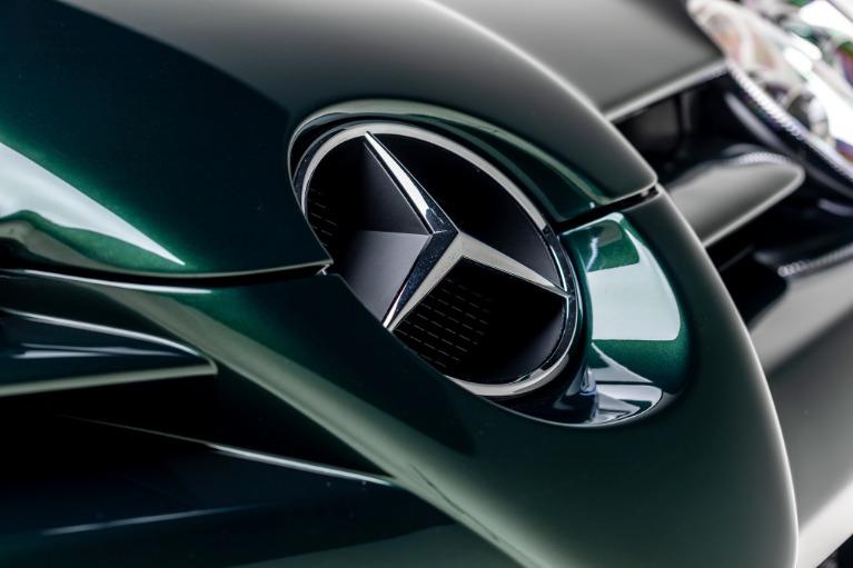 Used-2009-Mercedes-Benz-SLR-McLaren