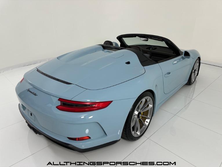 Used-2019-Porsche-911-Speedster