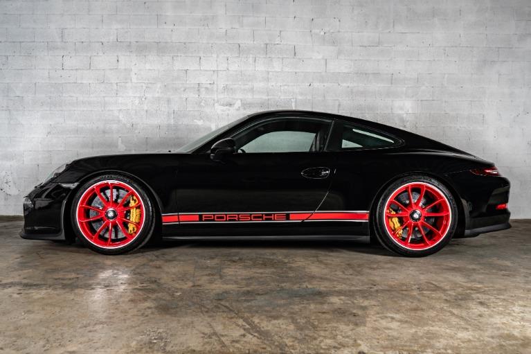 Used-2016-Porsche-911-R