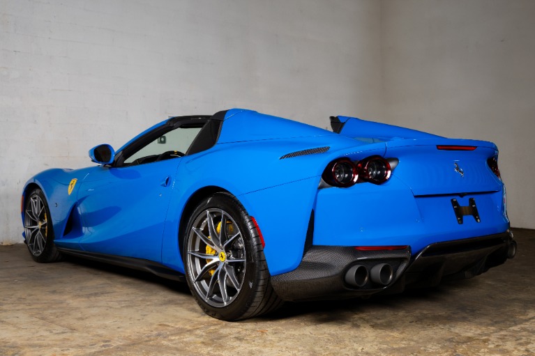 Used-2022-Ferrari-812-GTS