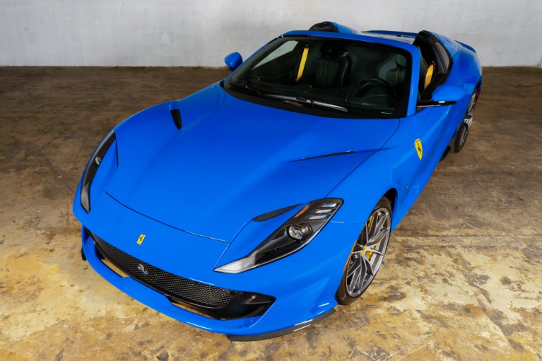 Used-2022-Ferrari-812-GTS