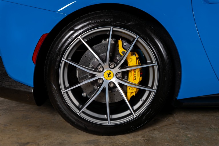 Used-2022-Ferrari-812-GTS