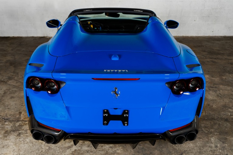 Used-2022-Ferrari-812-GTS