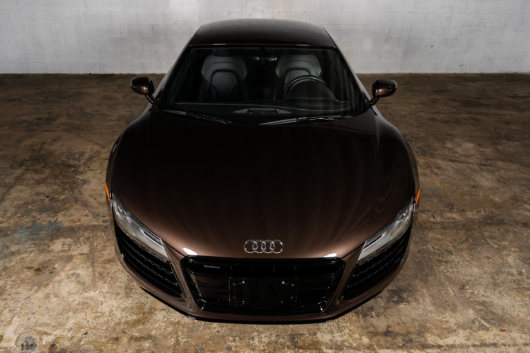 Used-2015-Audi-R8-52-quattro