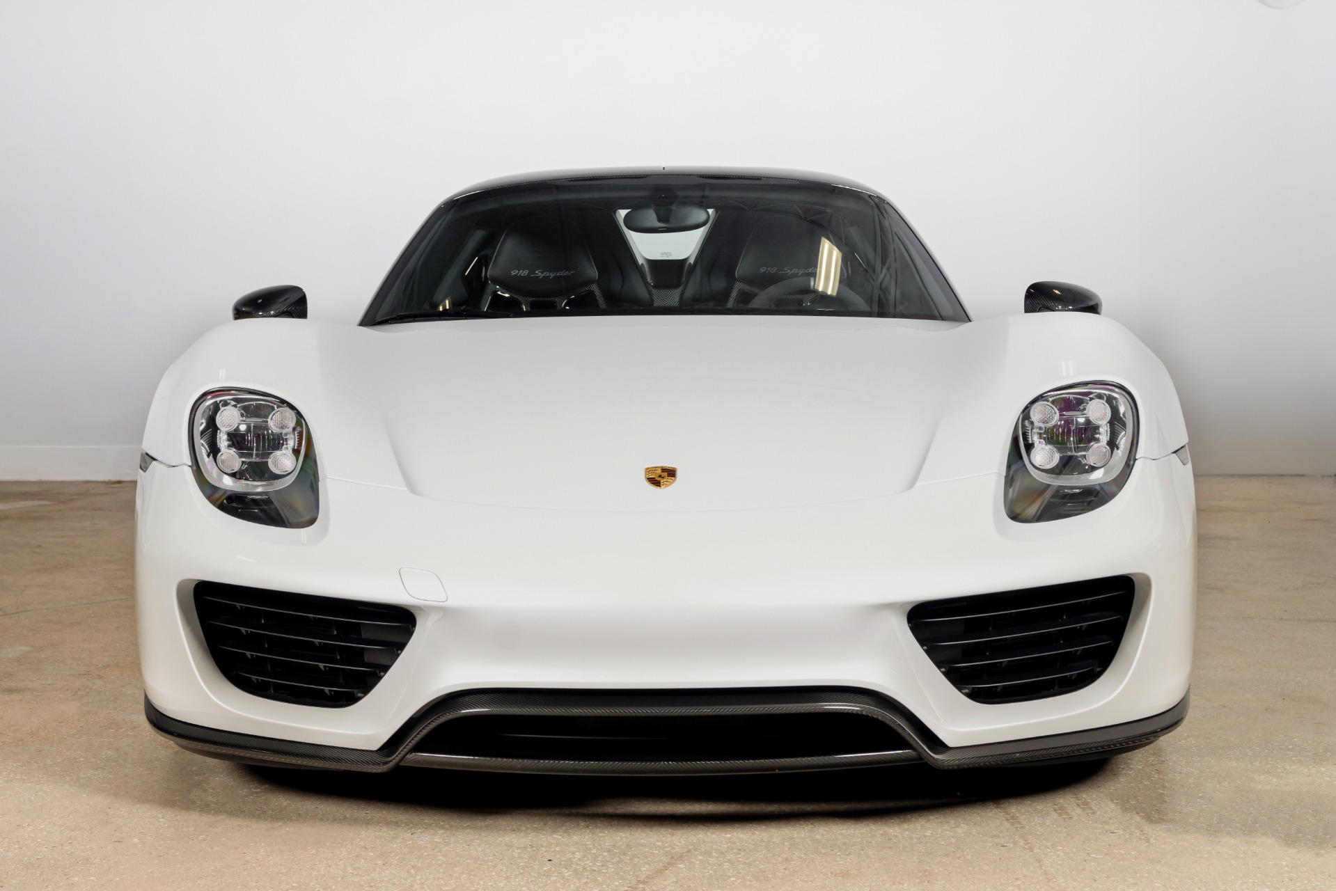 Used-2015-Porsche-918-Spyder