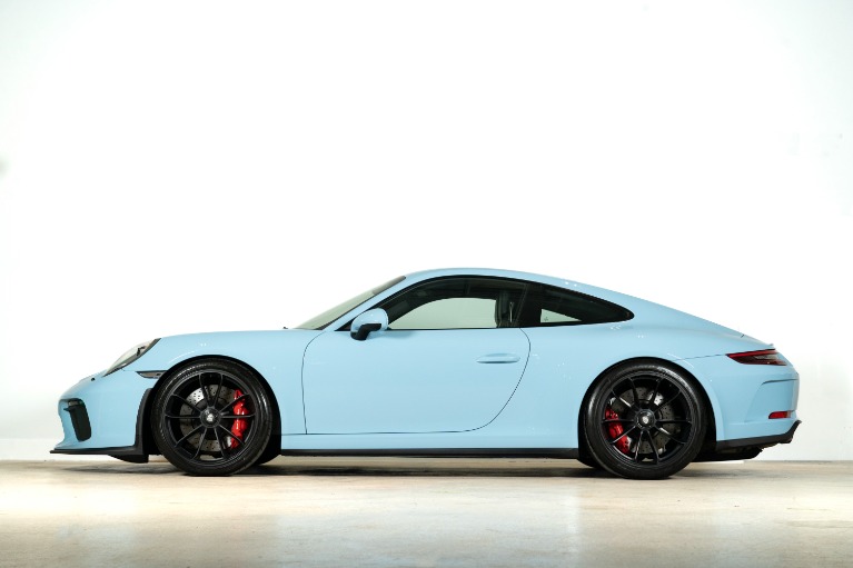 Used-2018-Porsche-911-GT3-Touring
