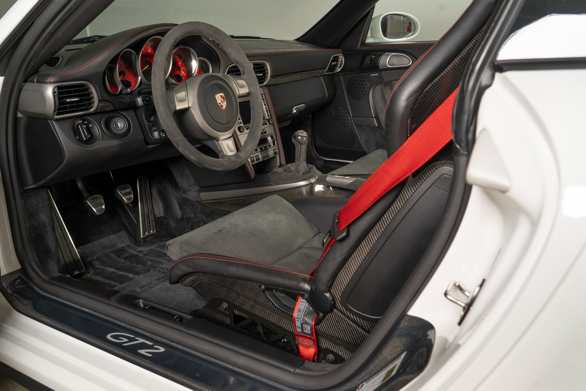 Used-2008-Porsche-911-GT2