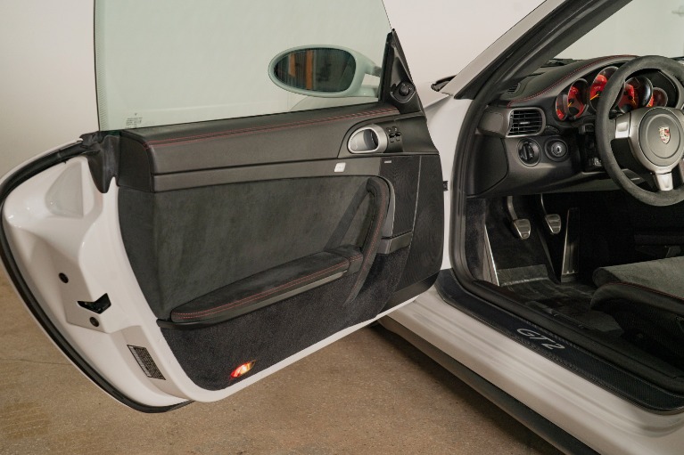 Used-2008-Porsche-911-GT2