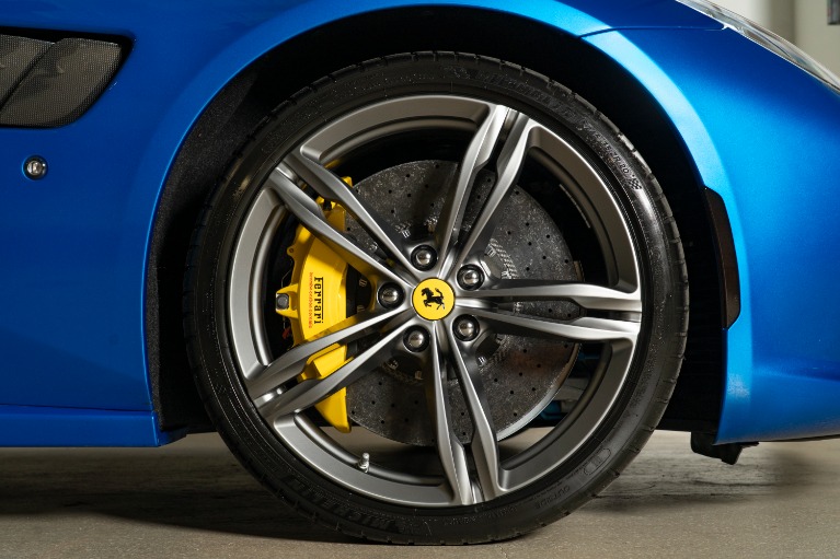Used-2018-Ferrari-GTC4Lusso