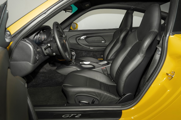 Used-2003-Porsche-911-GT2