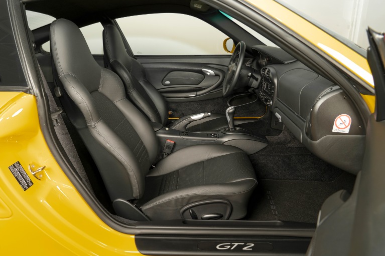 Used-2003-Porsche-911-GT2