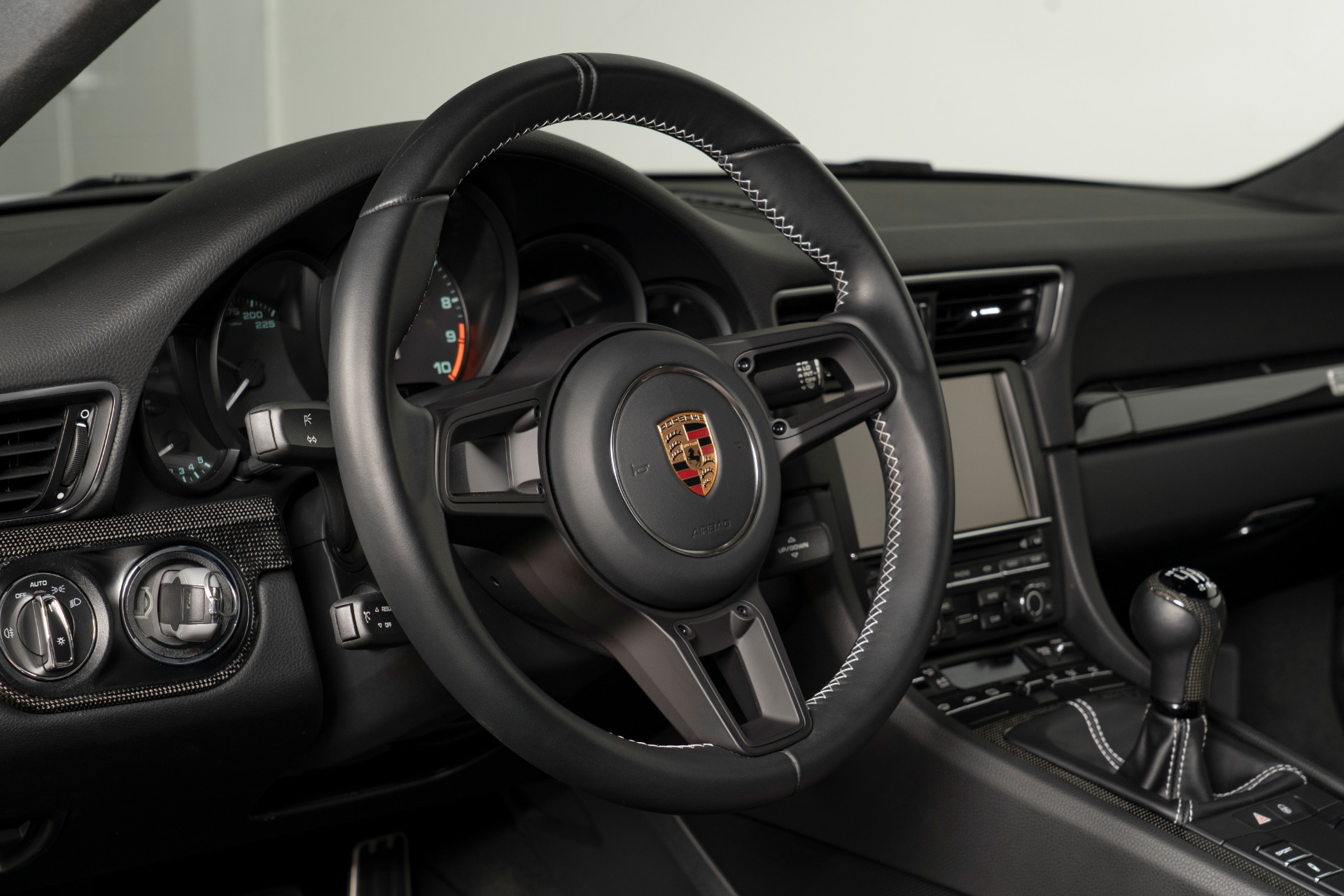 Used-2016-Porsche-911-R
