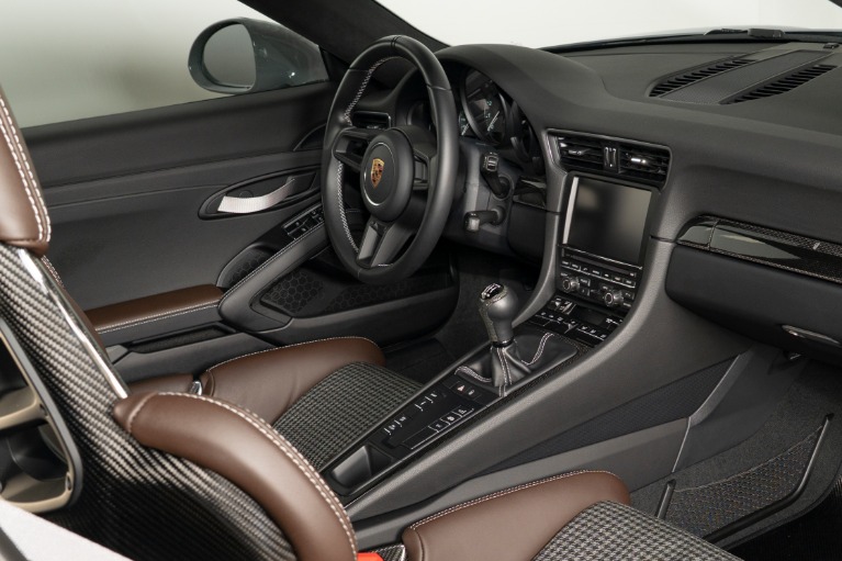 Used-2016-Porsche-911-R