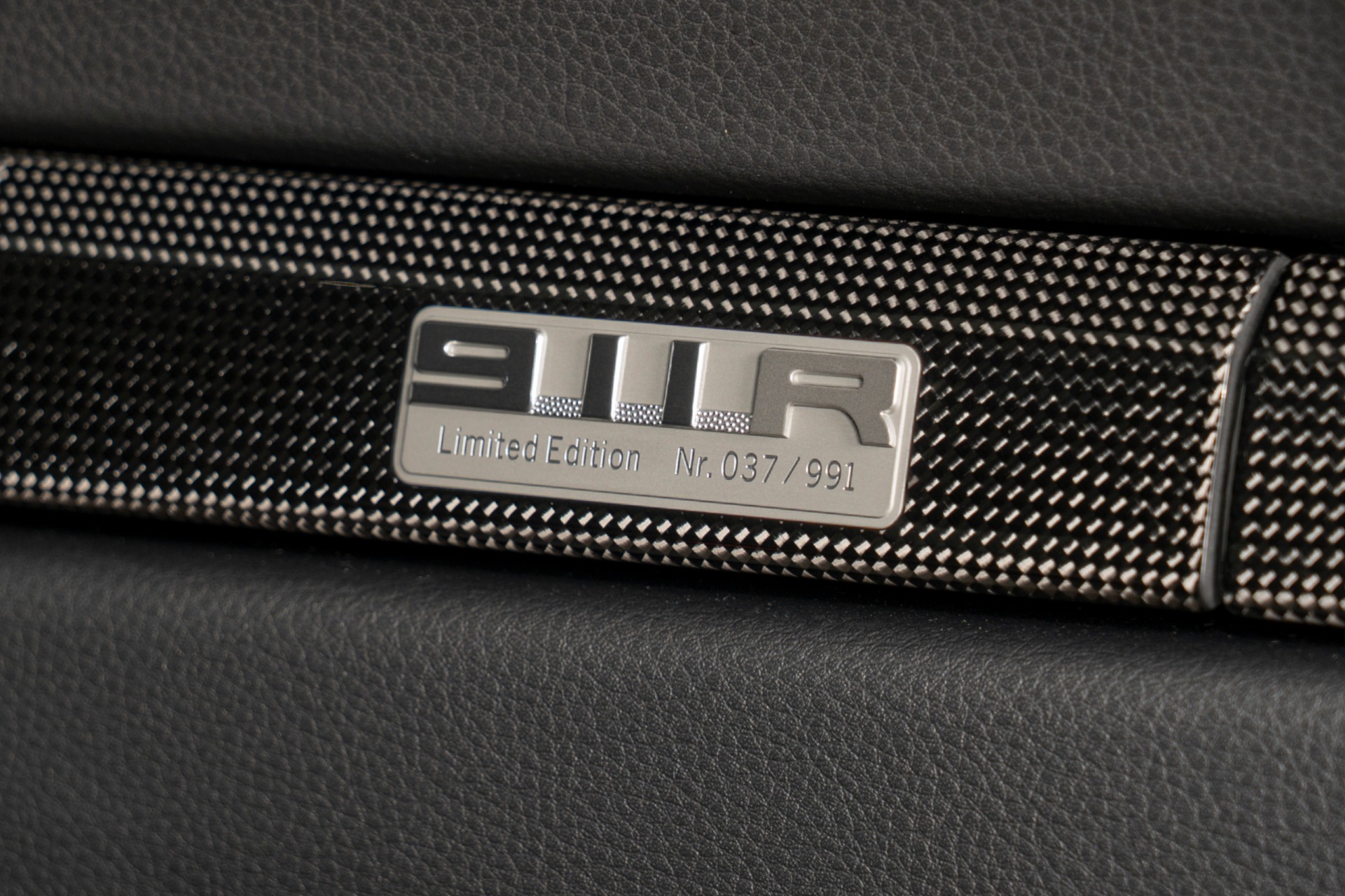 Used-2016-Porsche-911-R