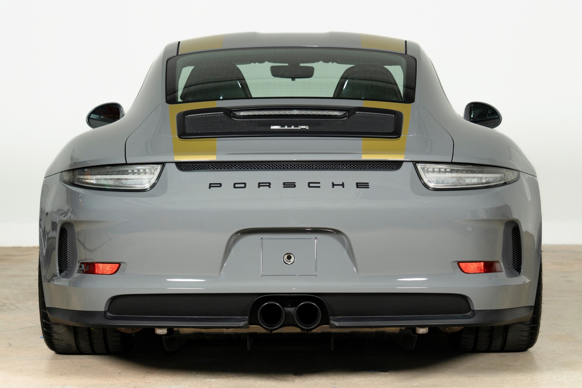 Used-2016-Porsche-911-R