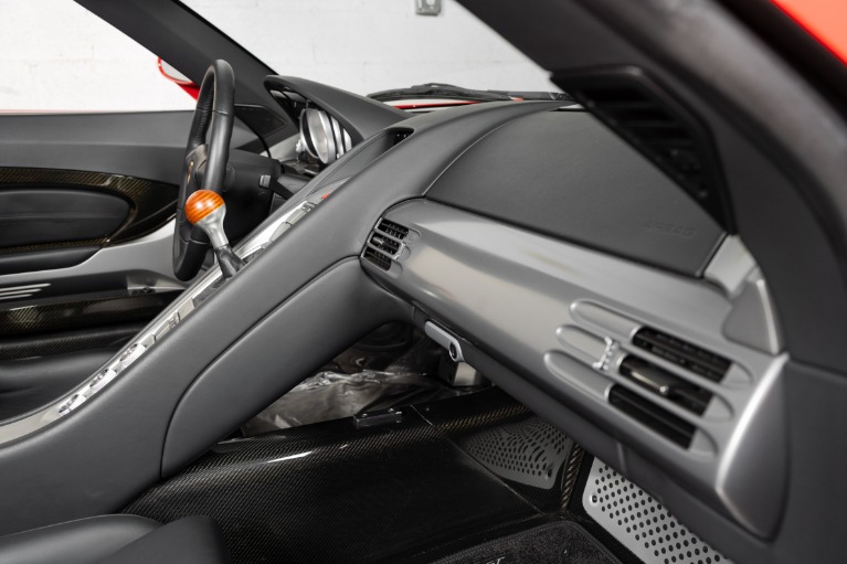 Used-2005-Porsche-Carrera-GT