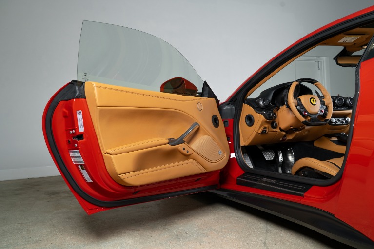 Used-2016-Ferrari-F12-berlinetta