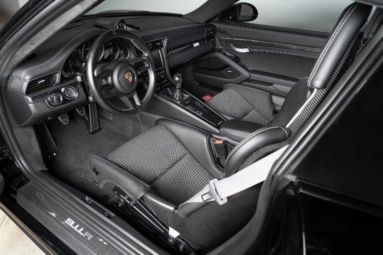 Used-2016-Porsche-911-R