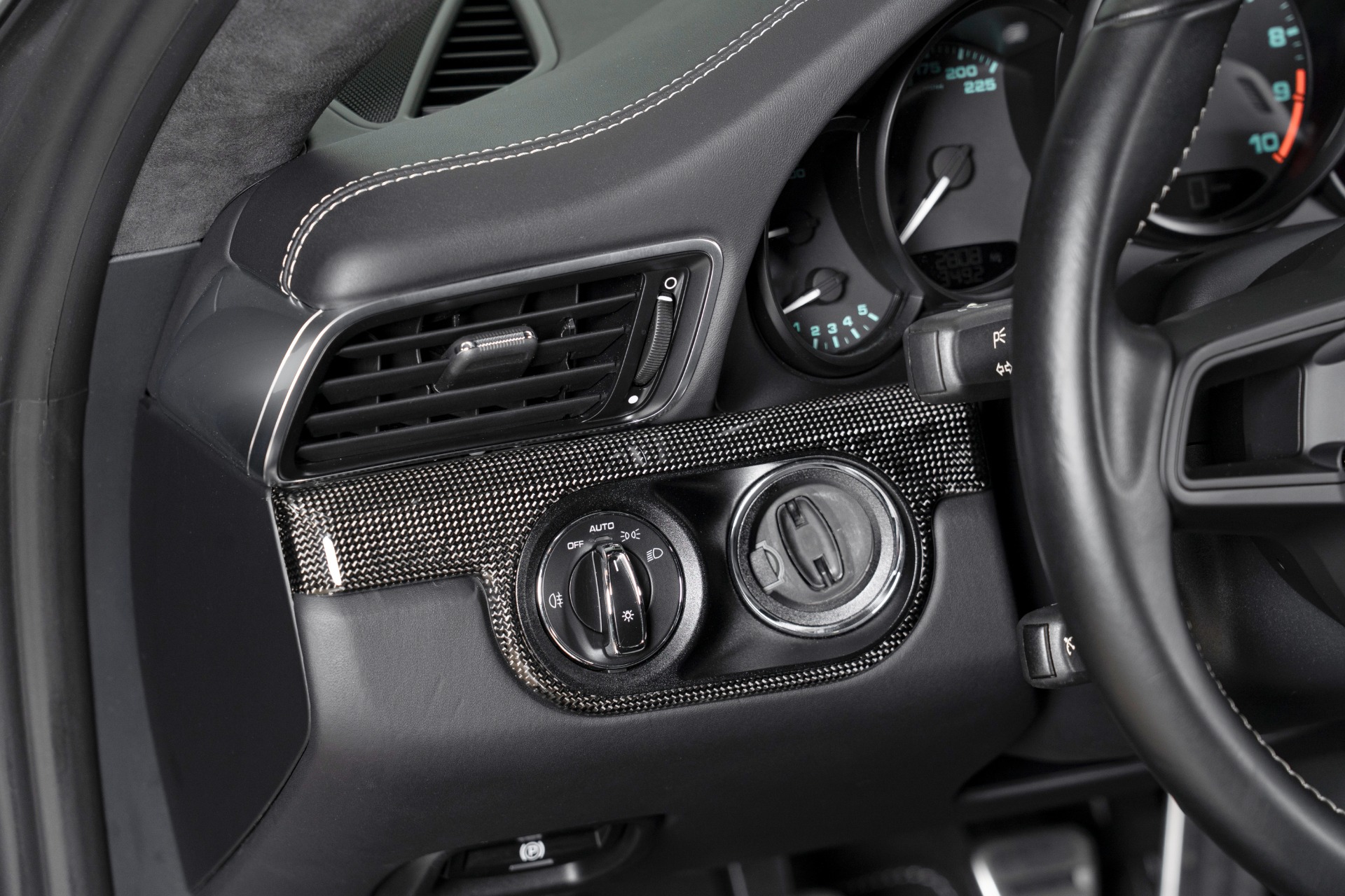 Used-2016-Porsche-911-R