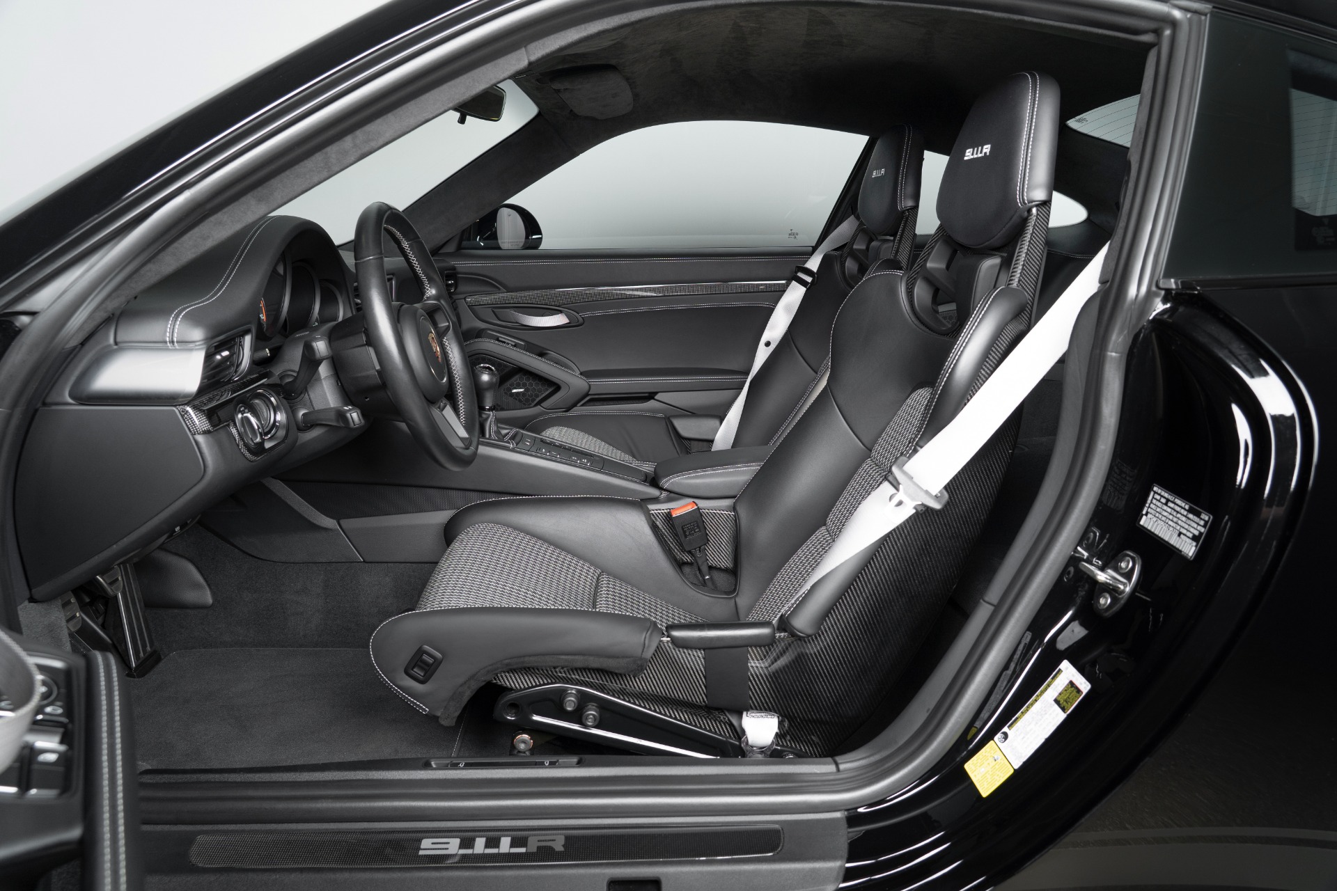 Used-2016-Porsche-911-R