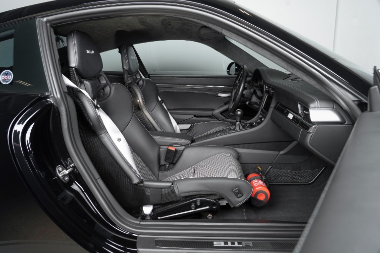 Used-2016-Porsche-911-R