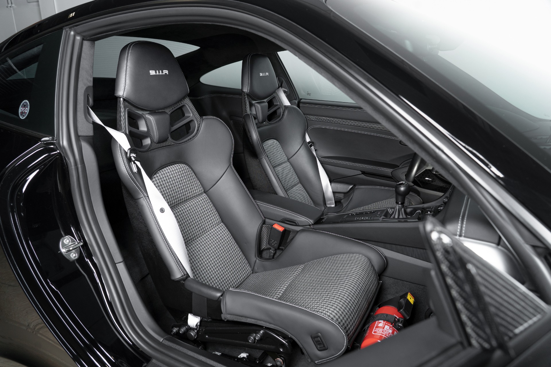 Used-2016-Porsche-911-R